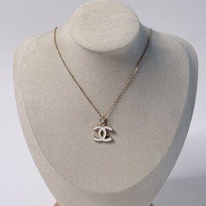 Gold and Silver Pendant Necklace